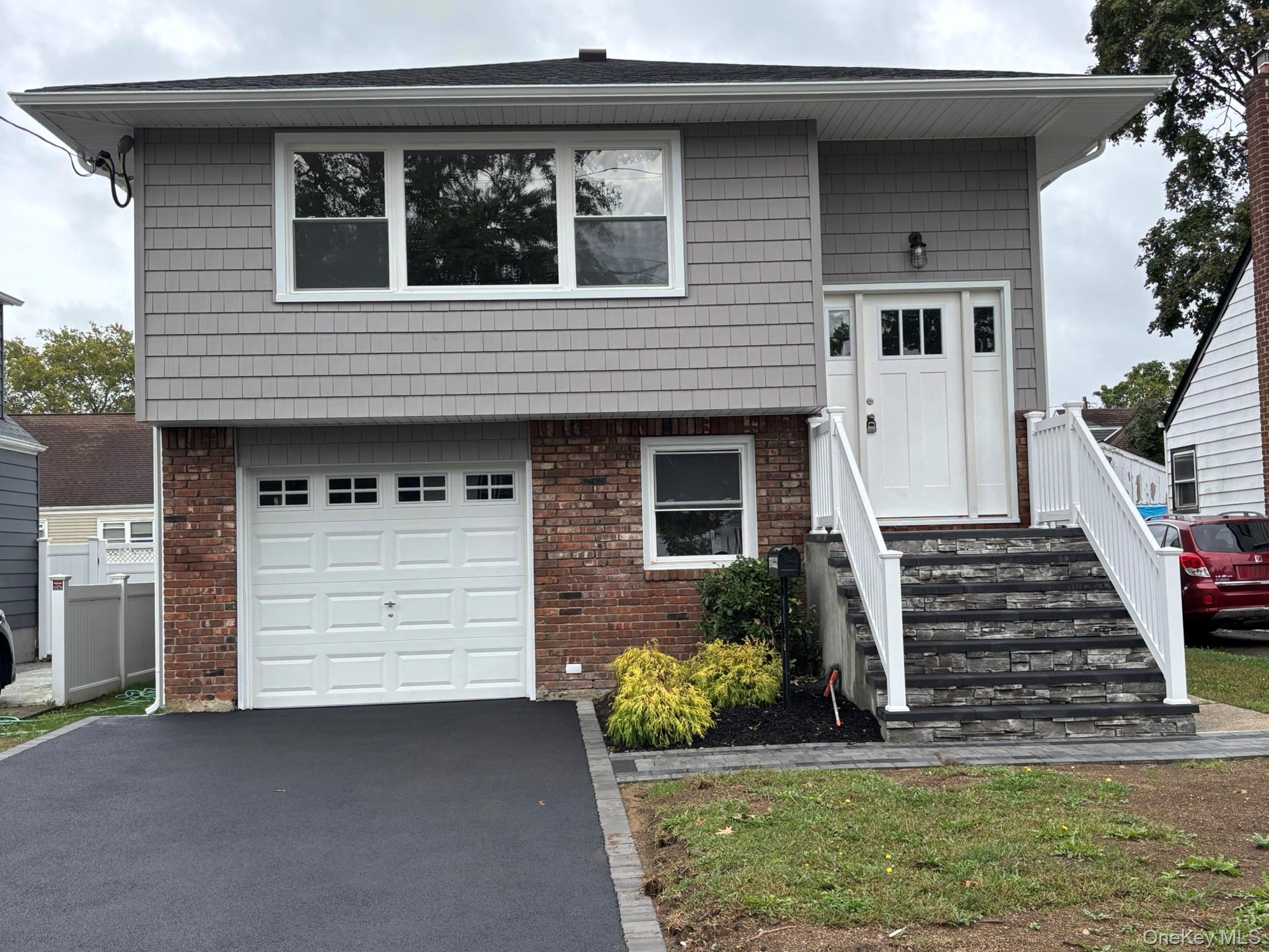 399 Hawthorne Avenue, Uniondale, NY 11553