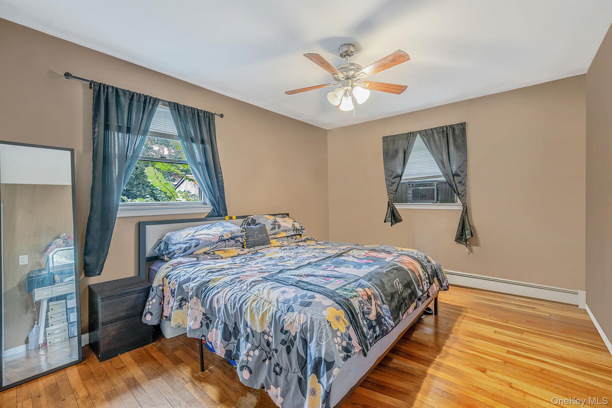 20 Kirby Lane, Lake Ronkonkoma, NY 11779