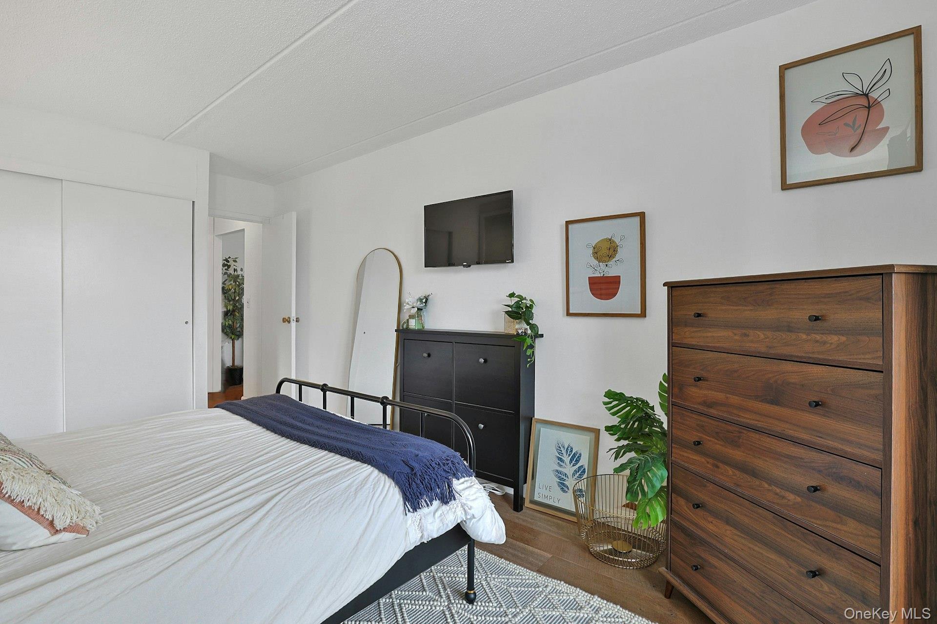 399 N Broadway # 2Q, Yonkers, NY 10701