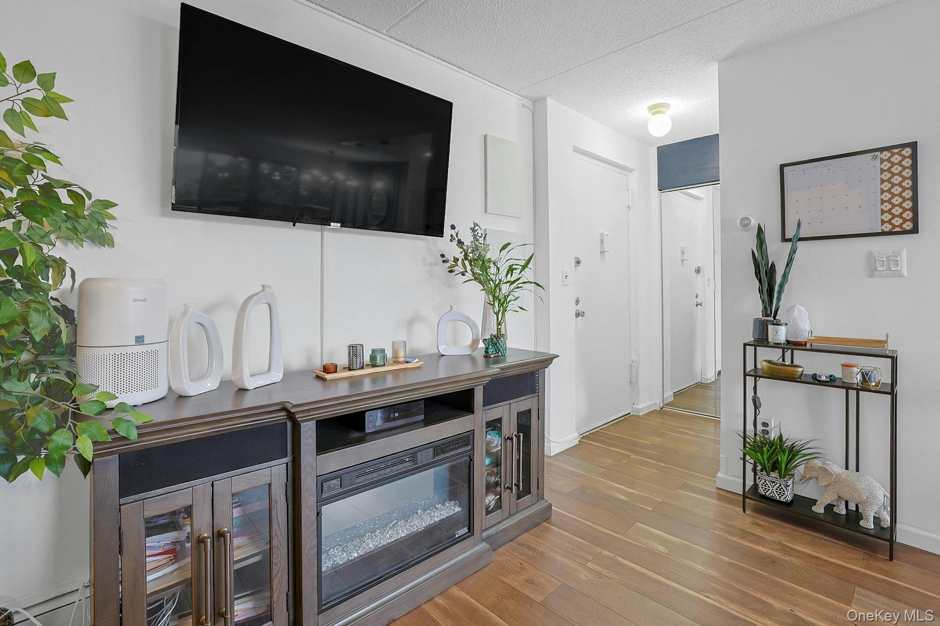 399 N Broadway # 2Q, Yonkers, NY 10701