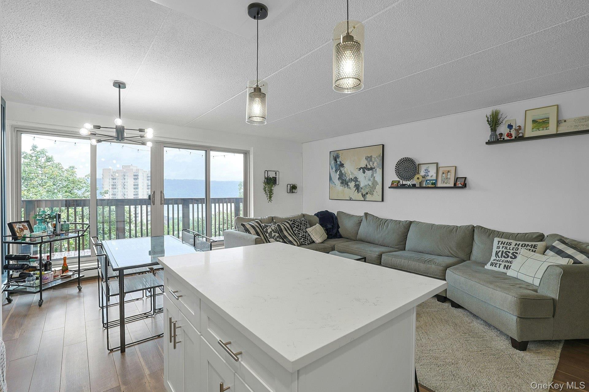 399 N Broadway # 2Q, Yonkers, NY 10701