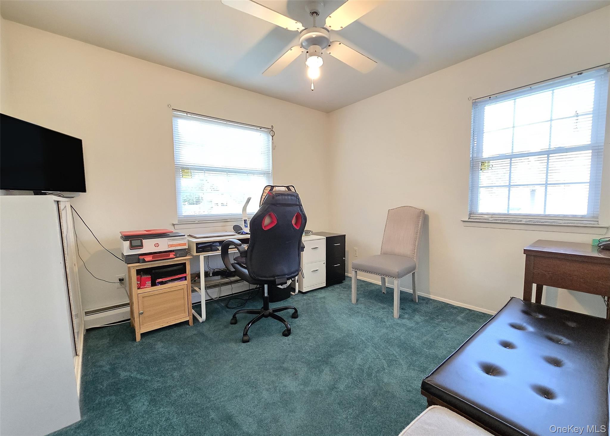 8 Gary Place, Selden, NY 11784