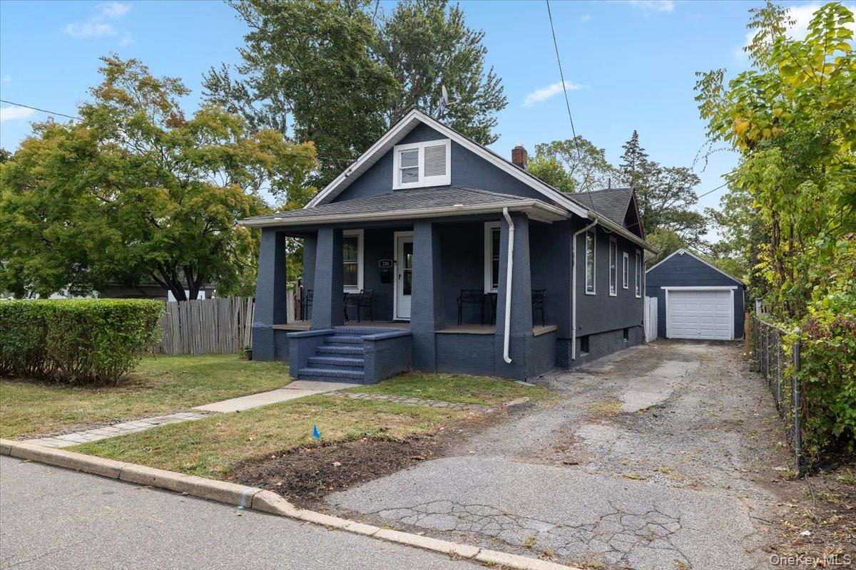 246 Locust Avenue, Babylon, NY 11702