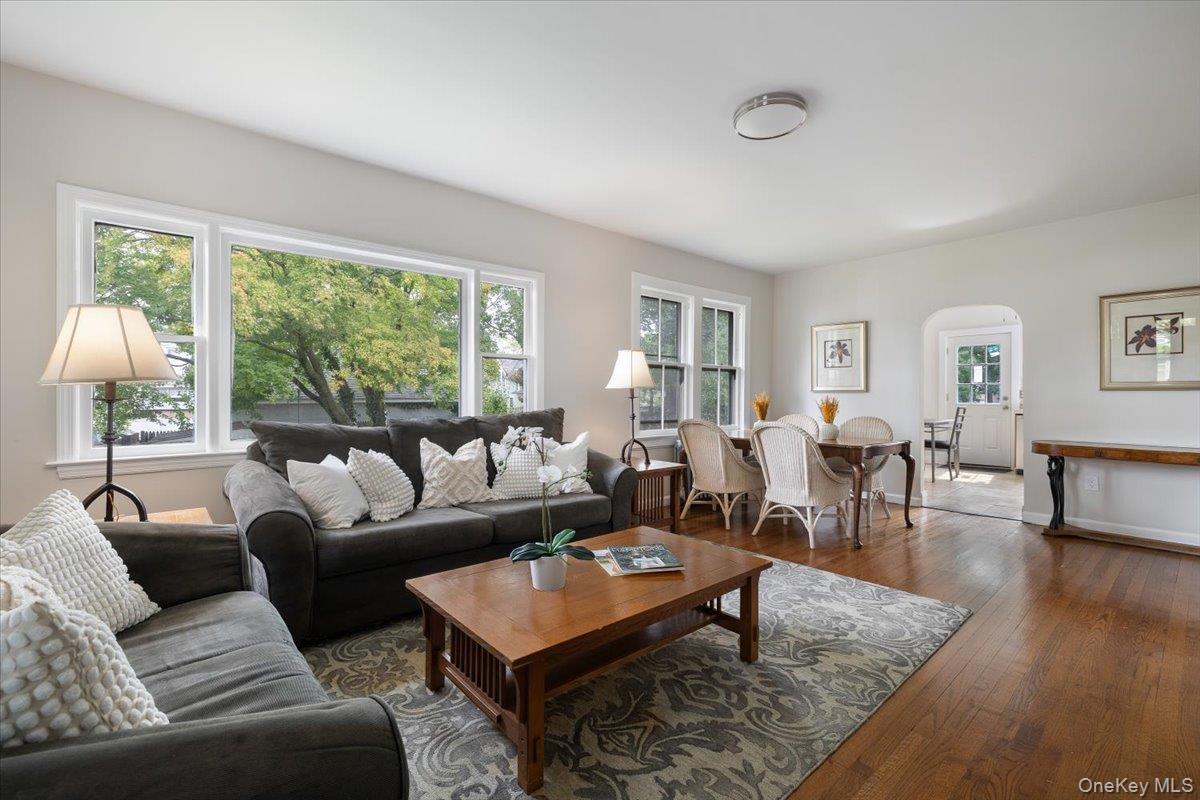 246 Locust Avenue, Babylon, NY 11702