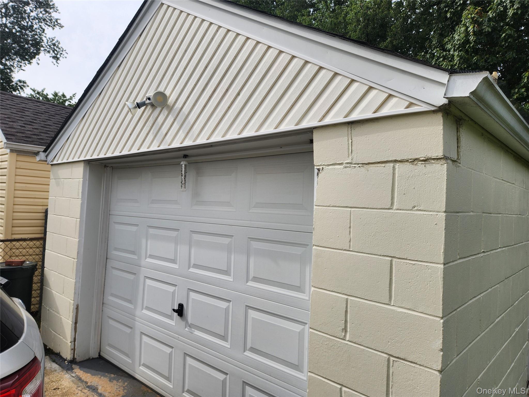 305 Warren Street, Uniondale, NY 11553