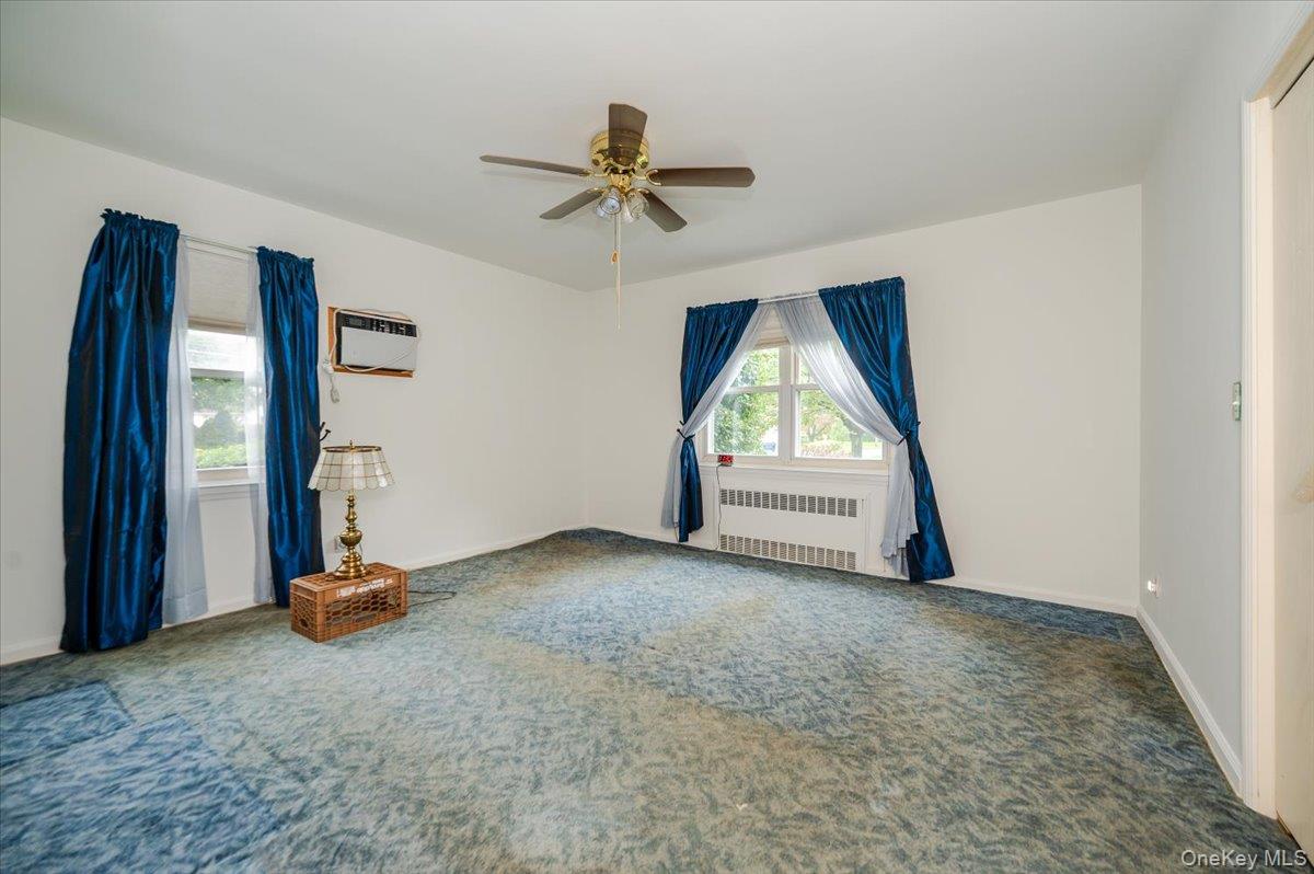 10 Linden Street, Malverne, NY 11565