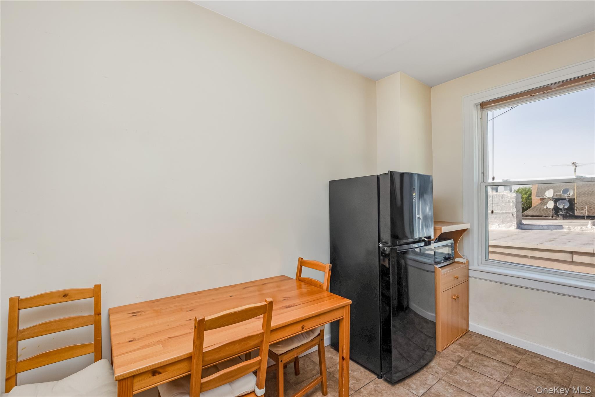 1872 W 9th Street, Brooklyn, NY 11223
