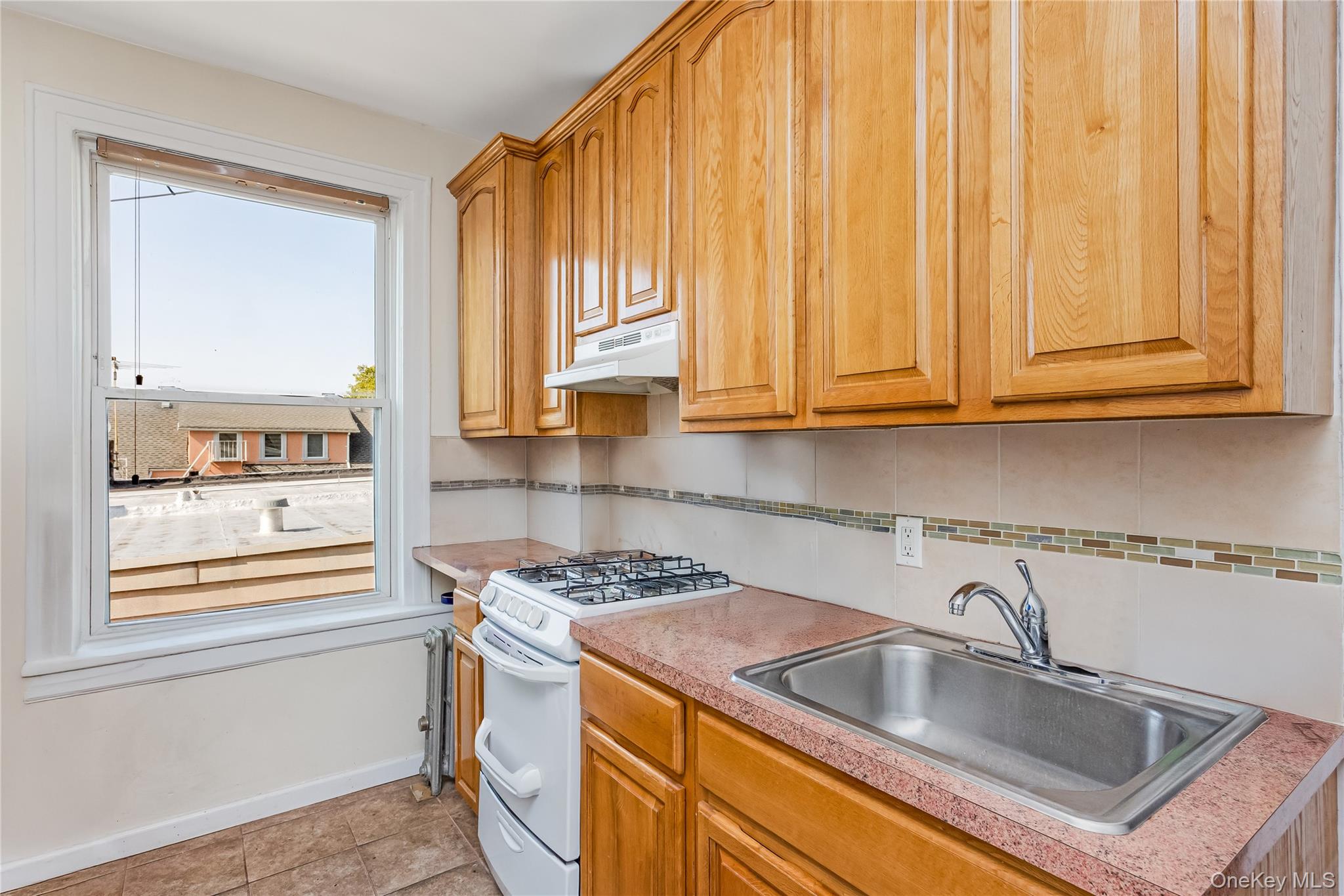 1872 W 9th Street, Brooklyn, NY 11223