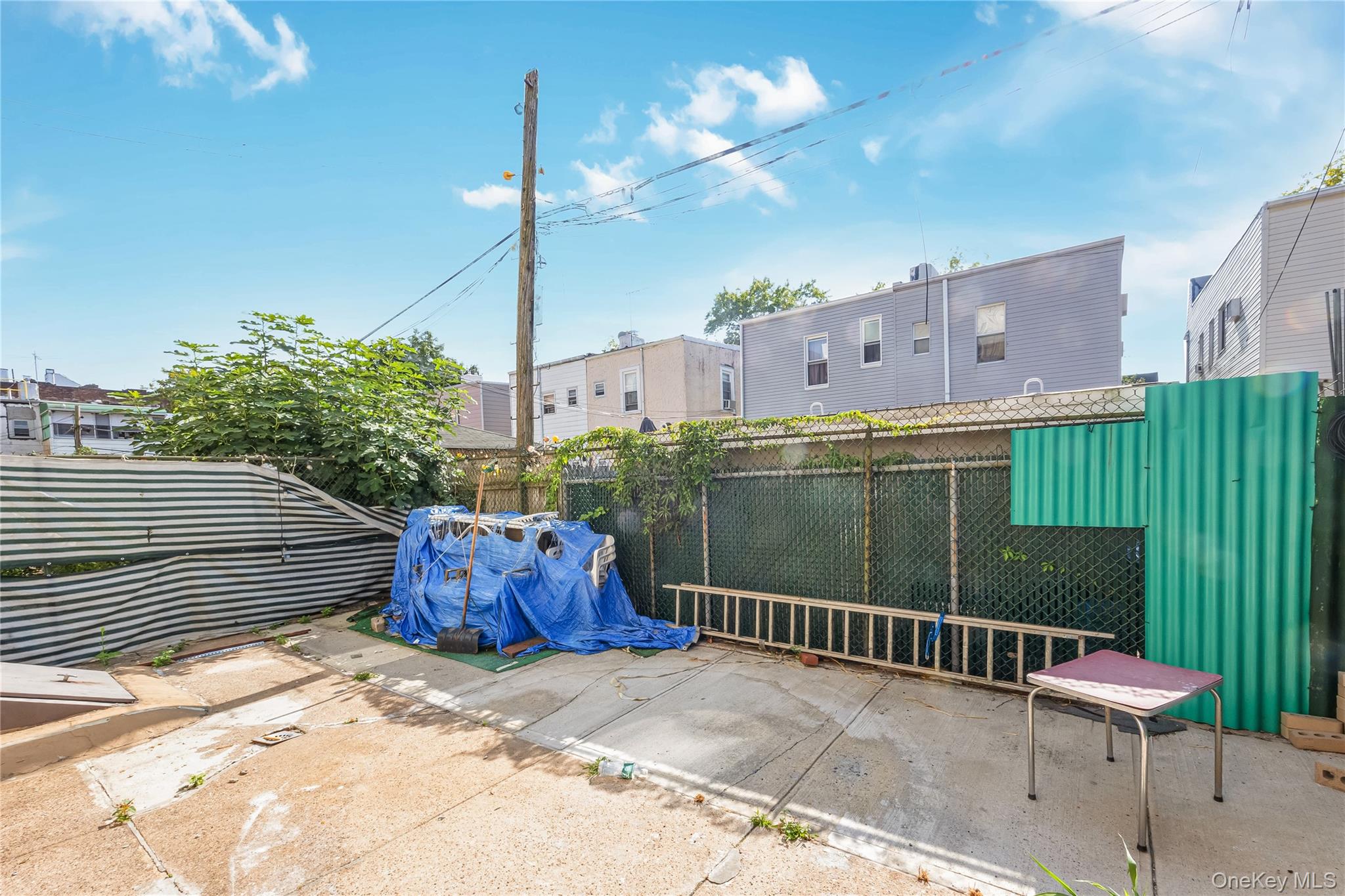 1872 W 9th Street, Brooklyn, NY 11223