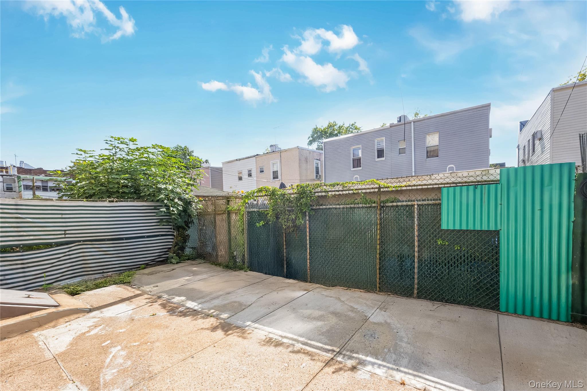 1872 W 9th Street, Brooklyn, NY 11223