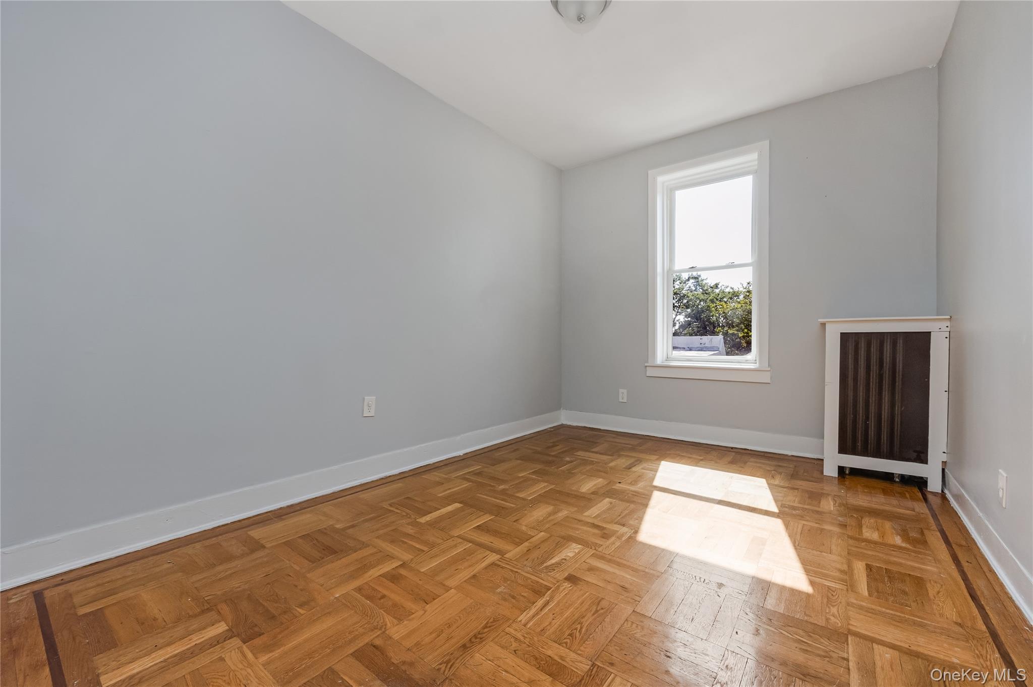 1872 W 9th Street, Brooklyn, NY 11223