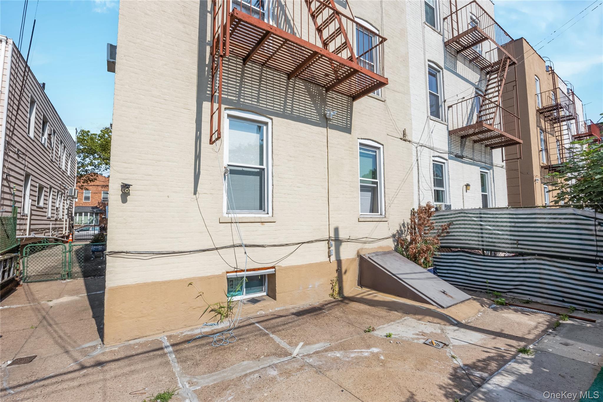 1872 W 9th Street, Brooklyn, NY 11223