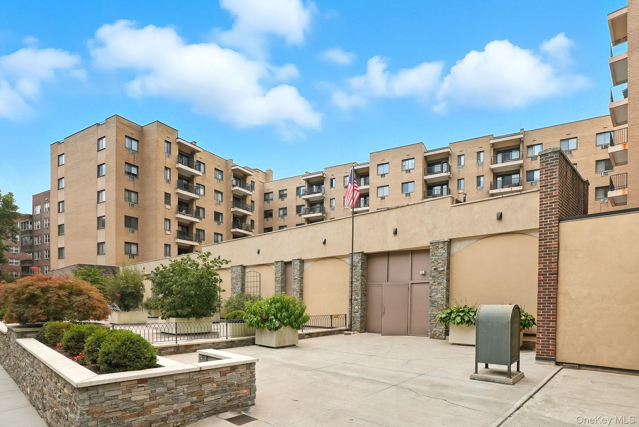 100 E Hartsdale Avenue # 7IE, Hartsdale, NY 10530