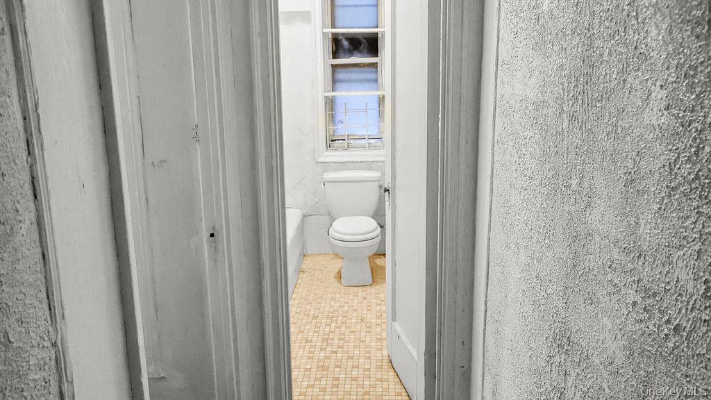 1075 Grand Concourse # 1N, Bronx, NY 10452