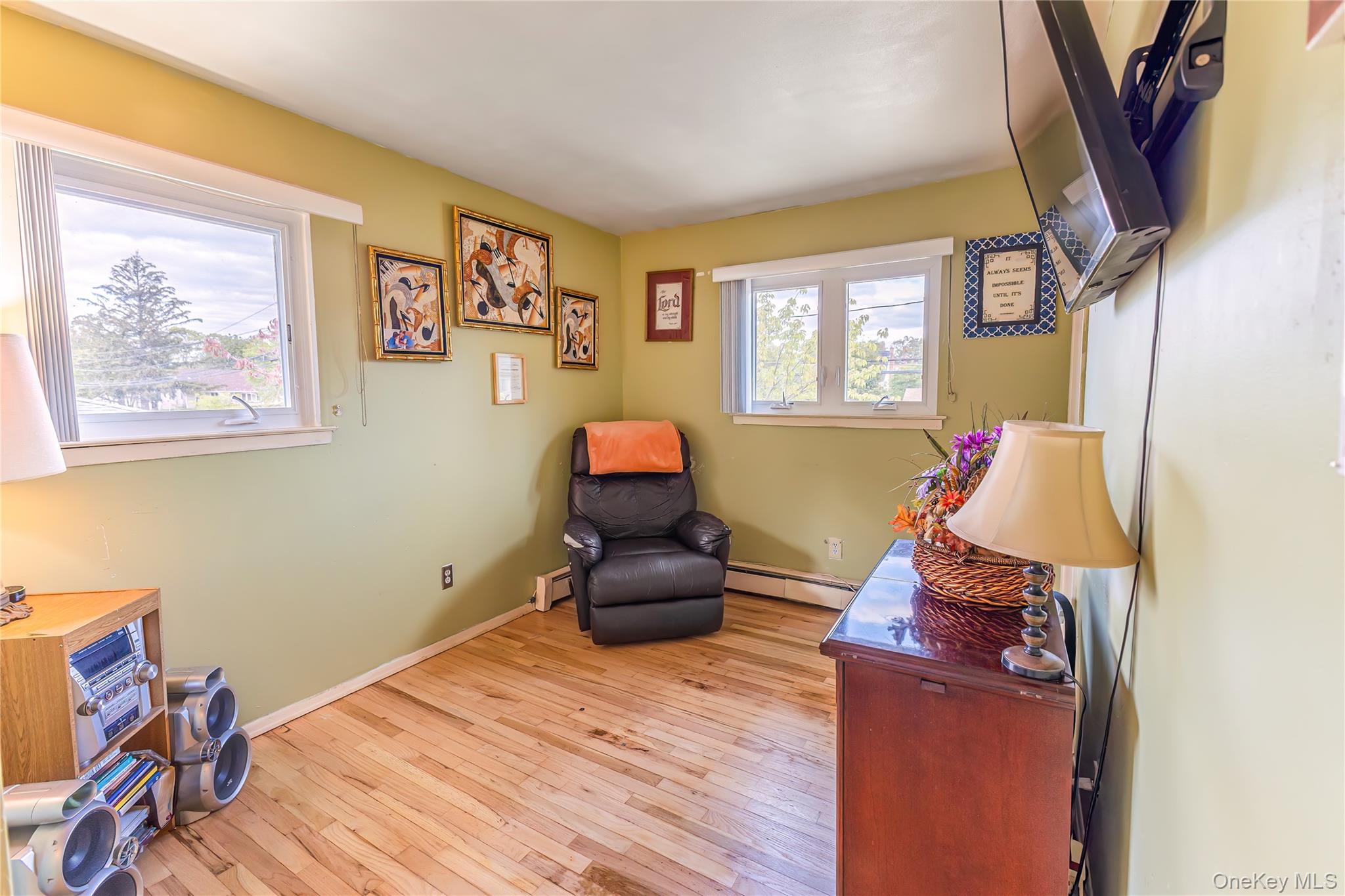 6 William Street, Bay Shore, NY 11706