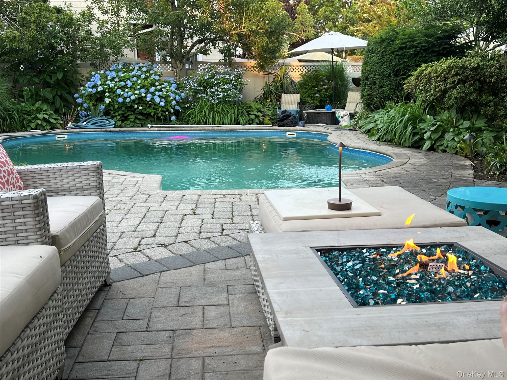 102 Shinnecock Avenue, Massapequa, NY 11758