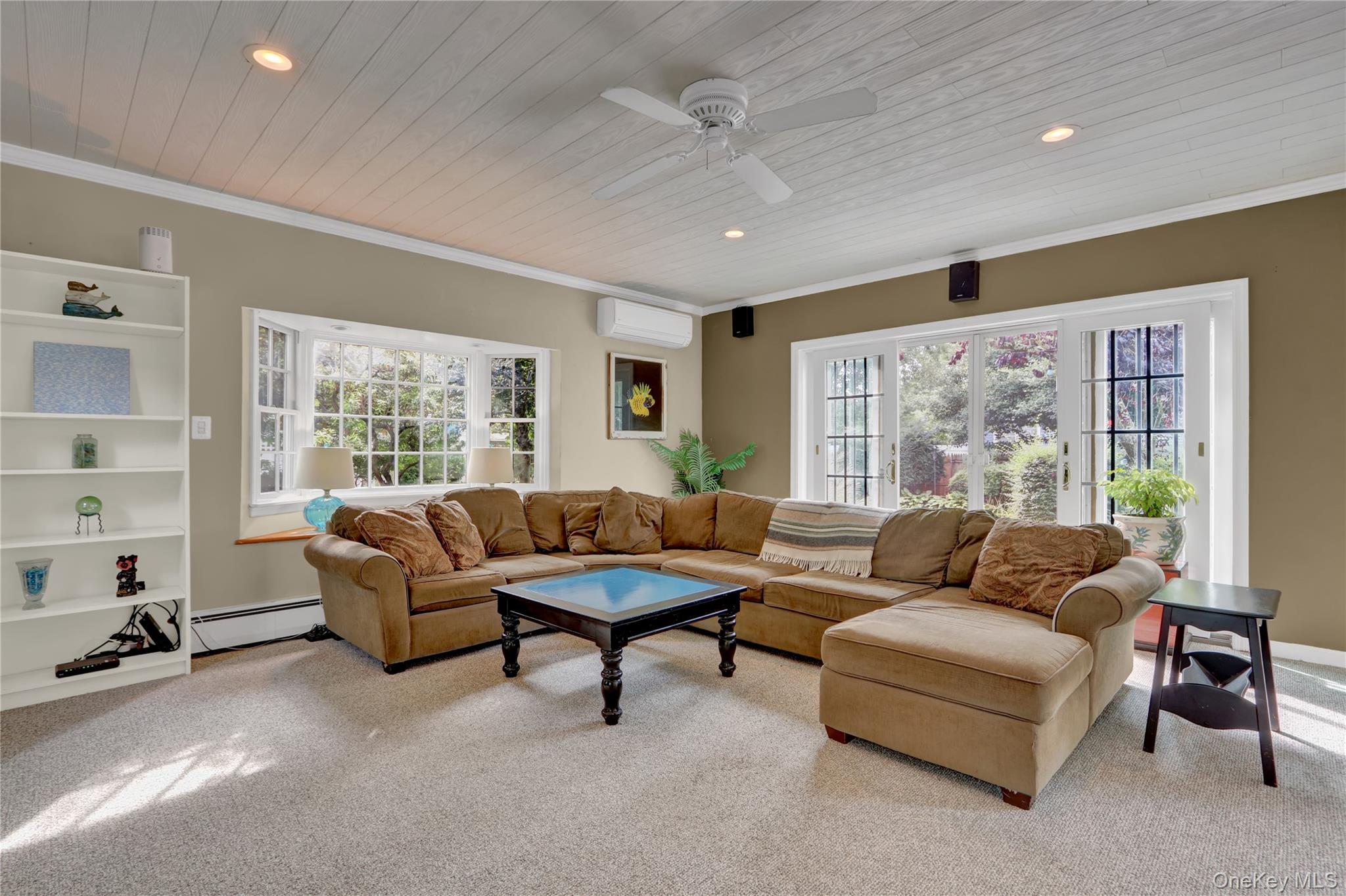 102 Shinnecock Avenue, Massapequa, NY 11758