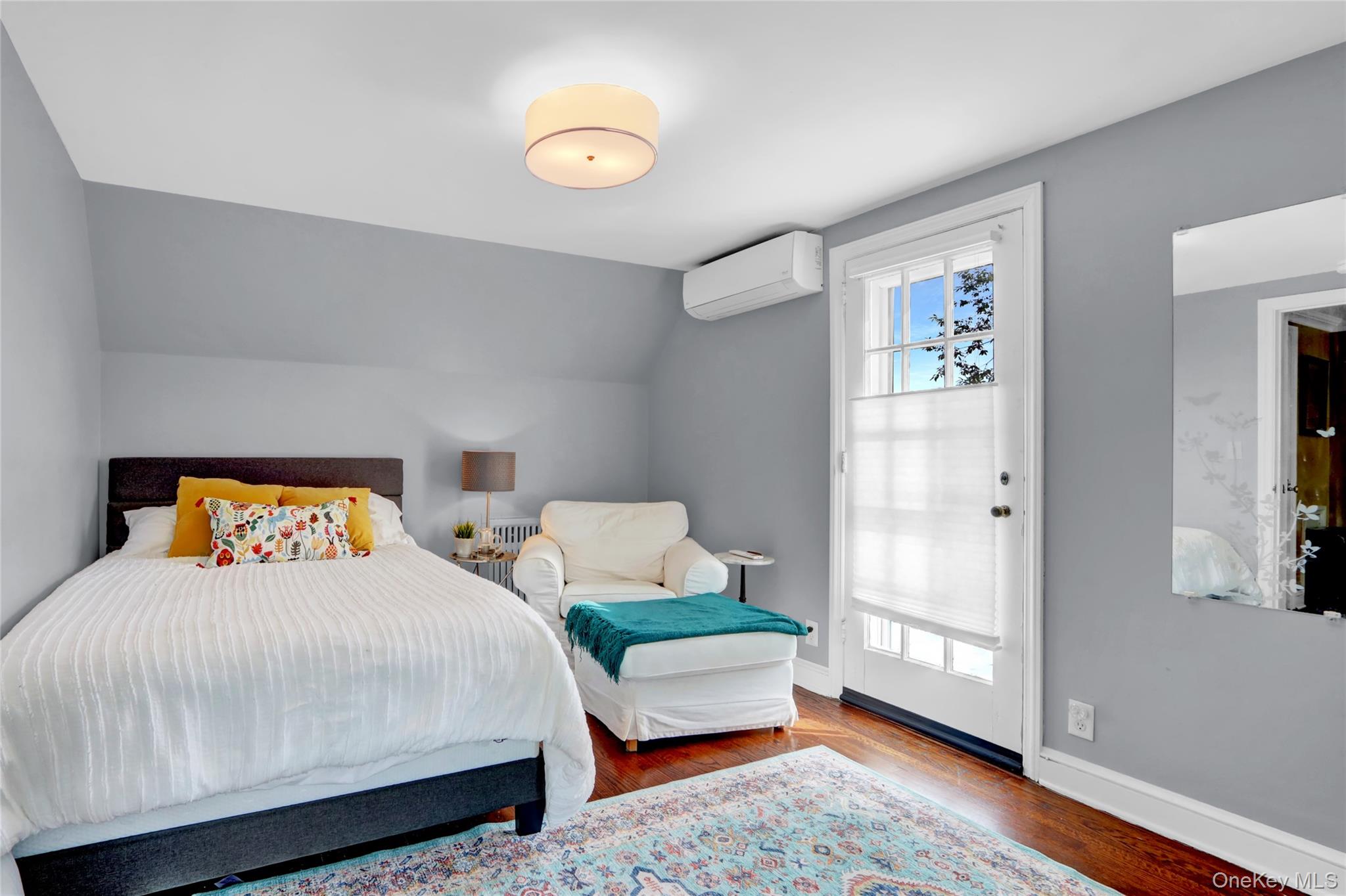 102 Shinnecock Avenue, Massapequa, NY 11758