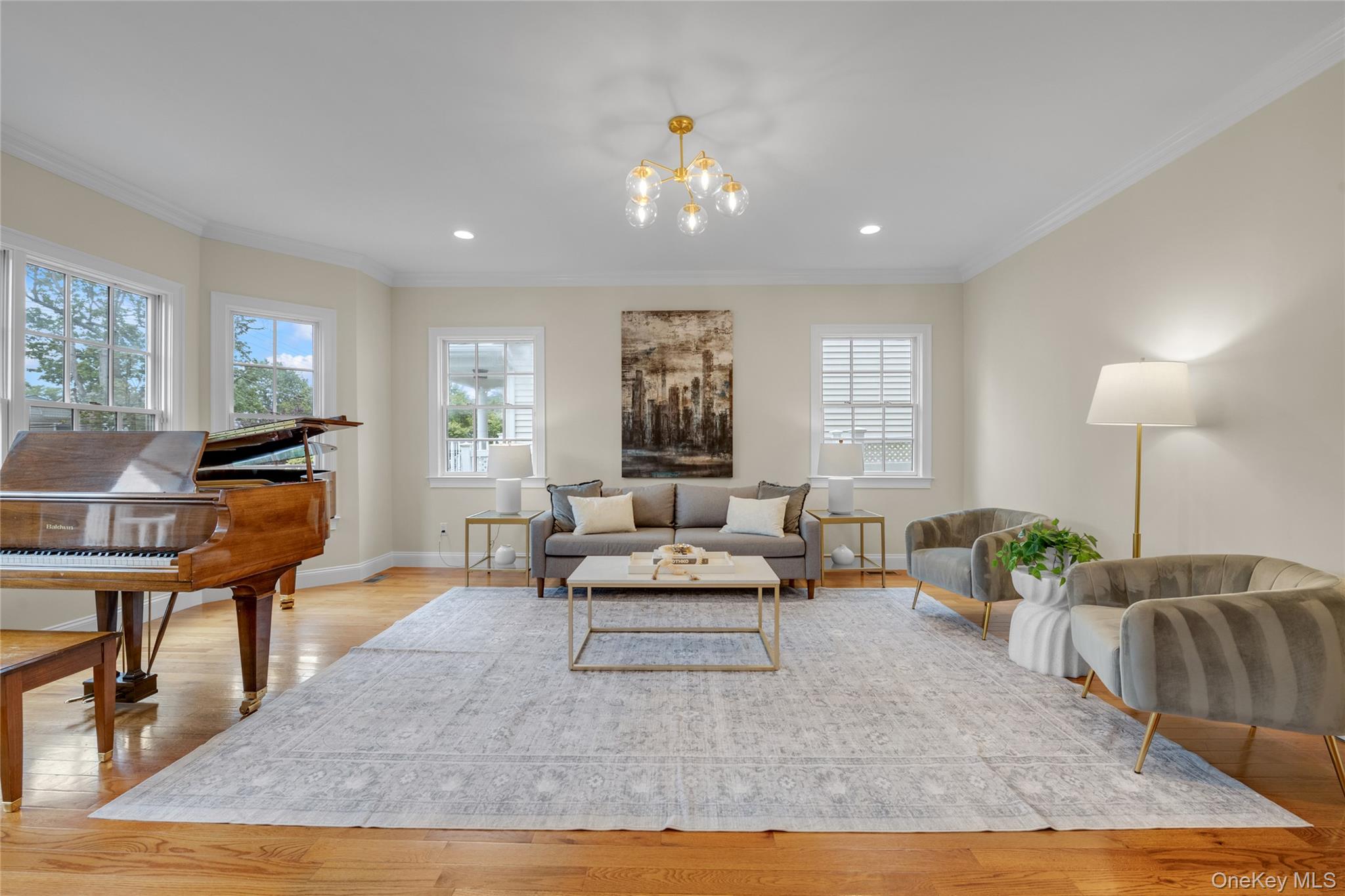 74 Bayview Avenue, Port Washington, NY 11050