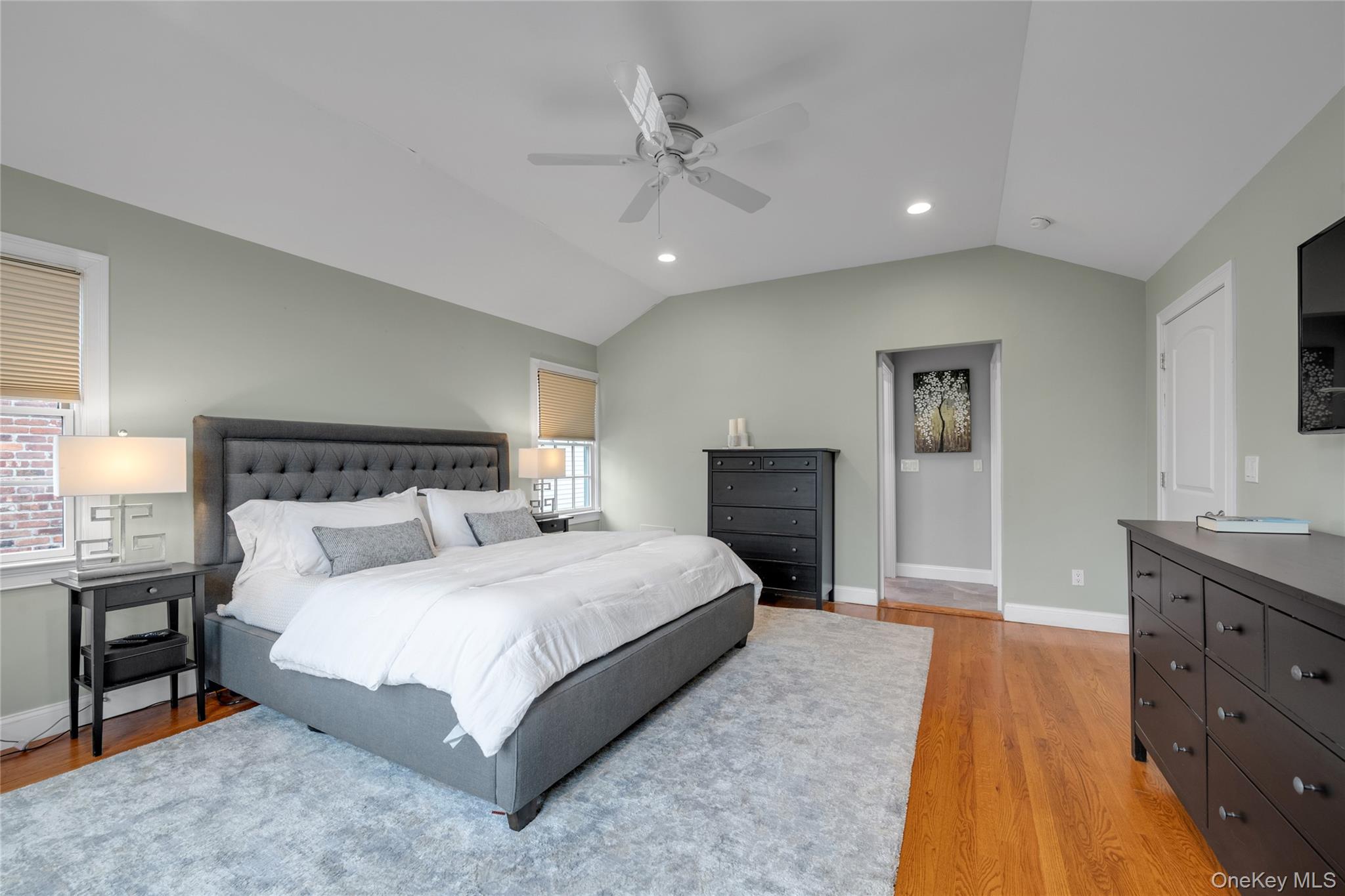 74 Bayview Avenue, Port Washington, NY 11050