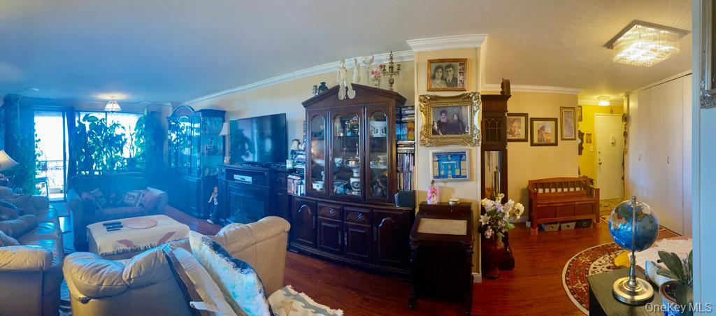 61-20 Grand Central Parkway # C705, Forest Hills, NY 11375