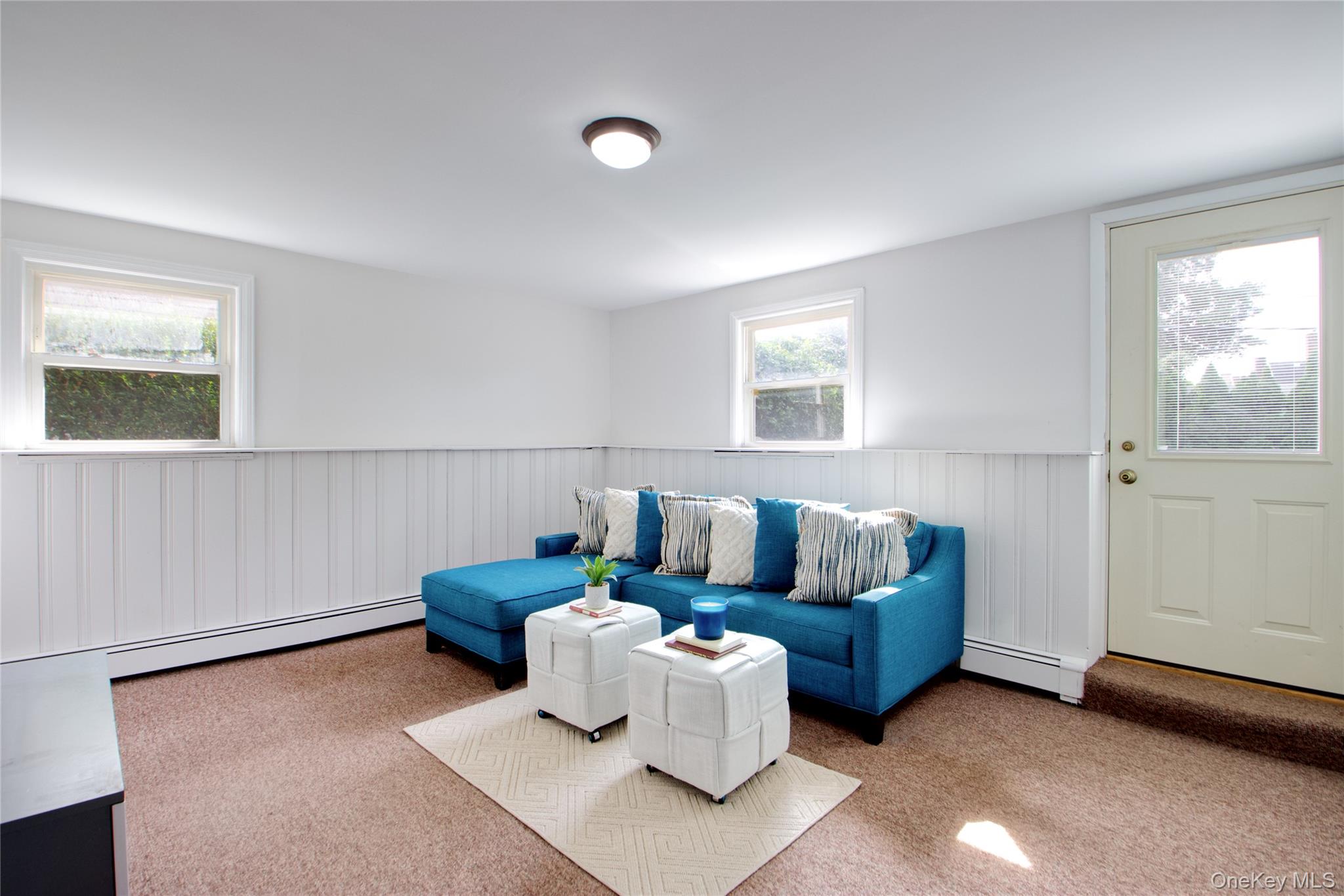 26 Cambridge Avenue, Garden City, NY 11530