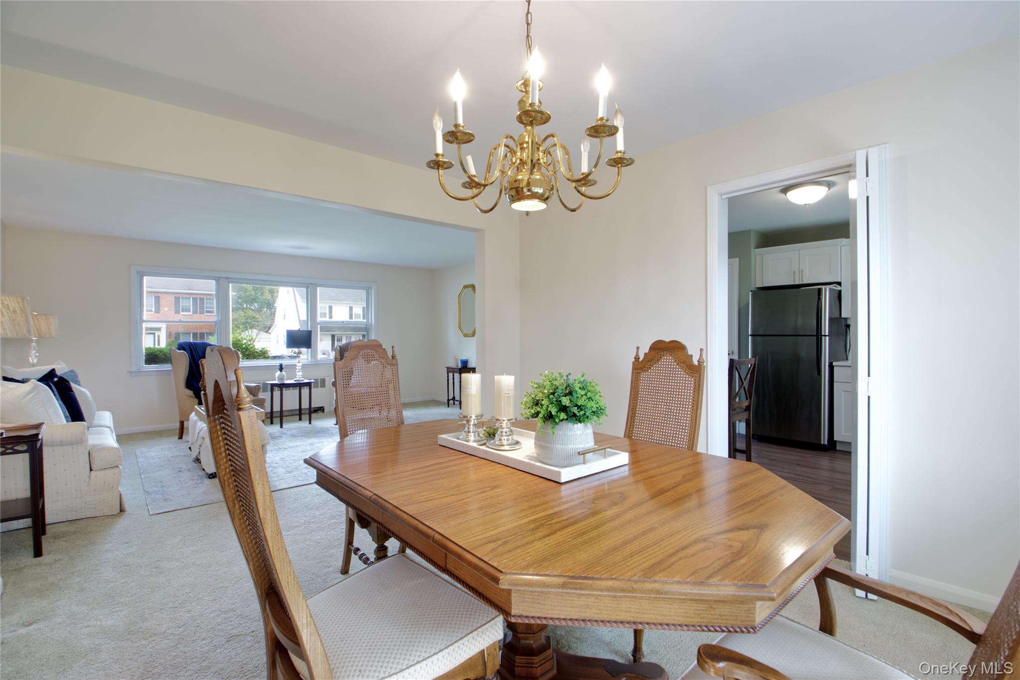 26 Cambridge Avenue, Garden City, NY 11530