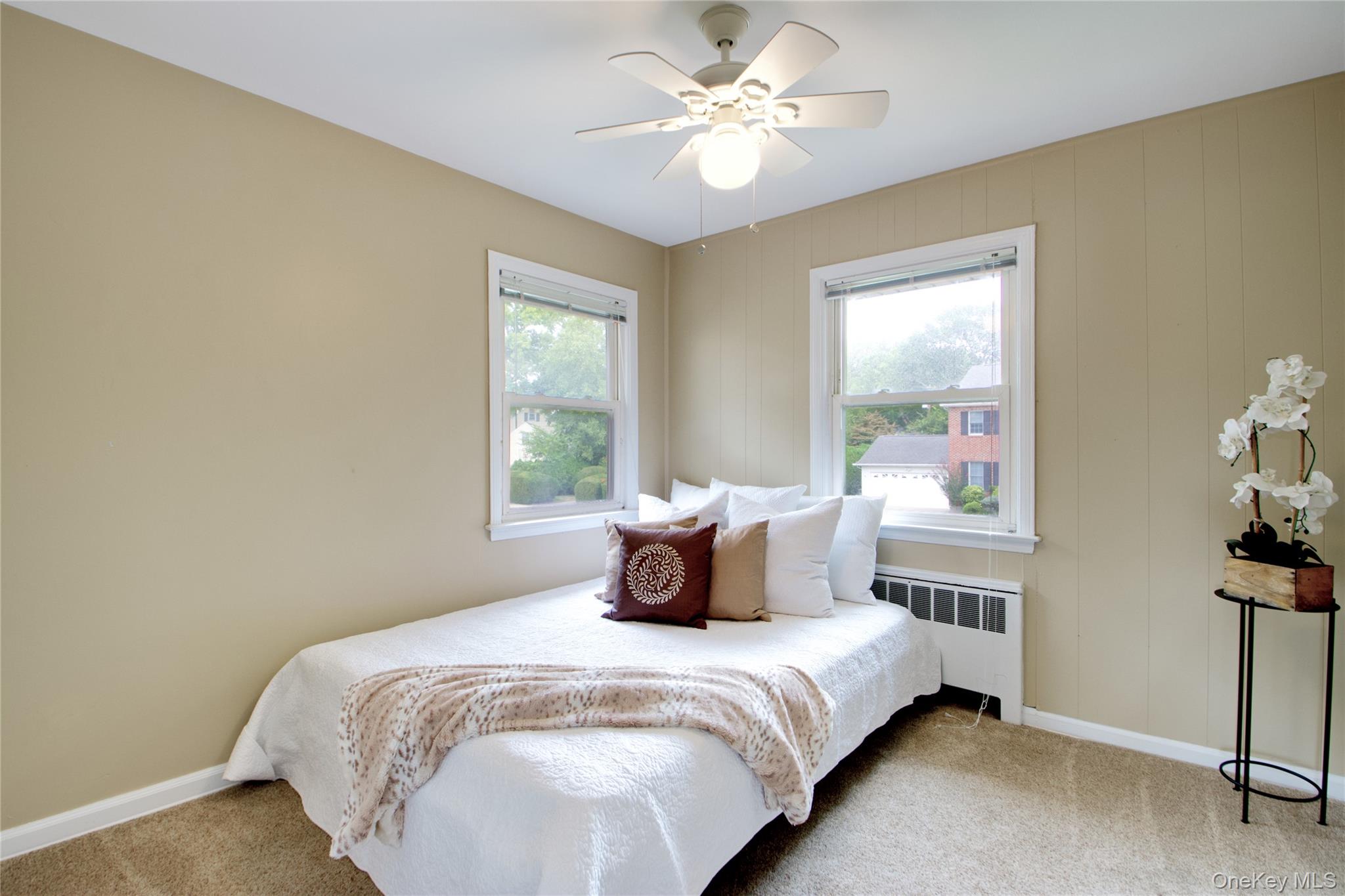 26 Cambridge Avenue, Garden City, NY 11530