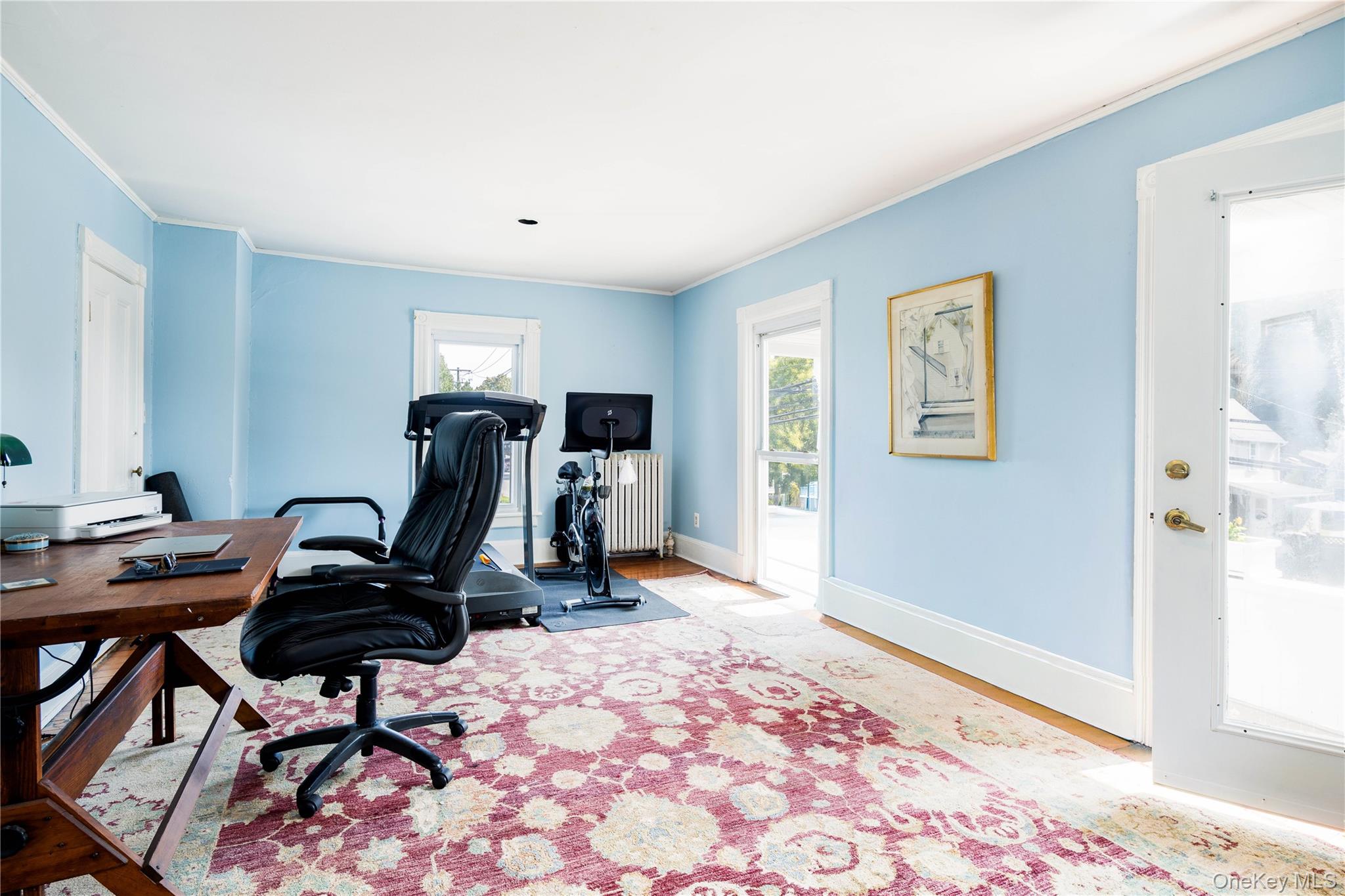 15 Bayside Avenue, Oyster Bay, NY 11771