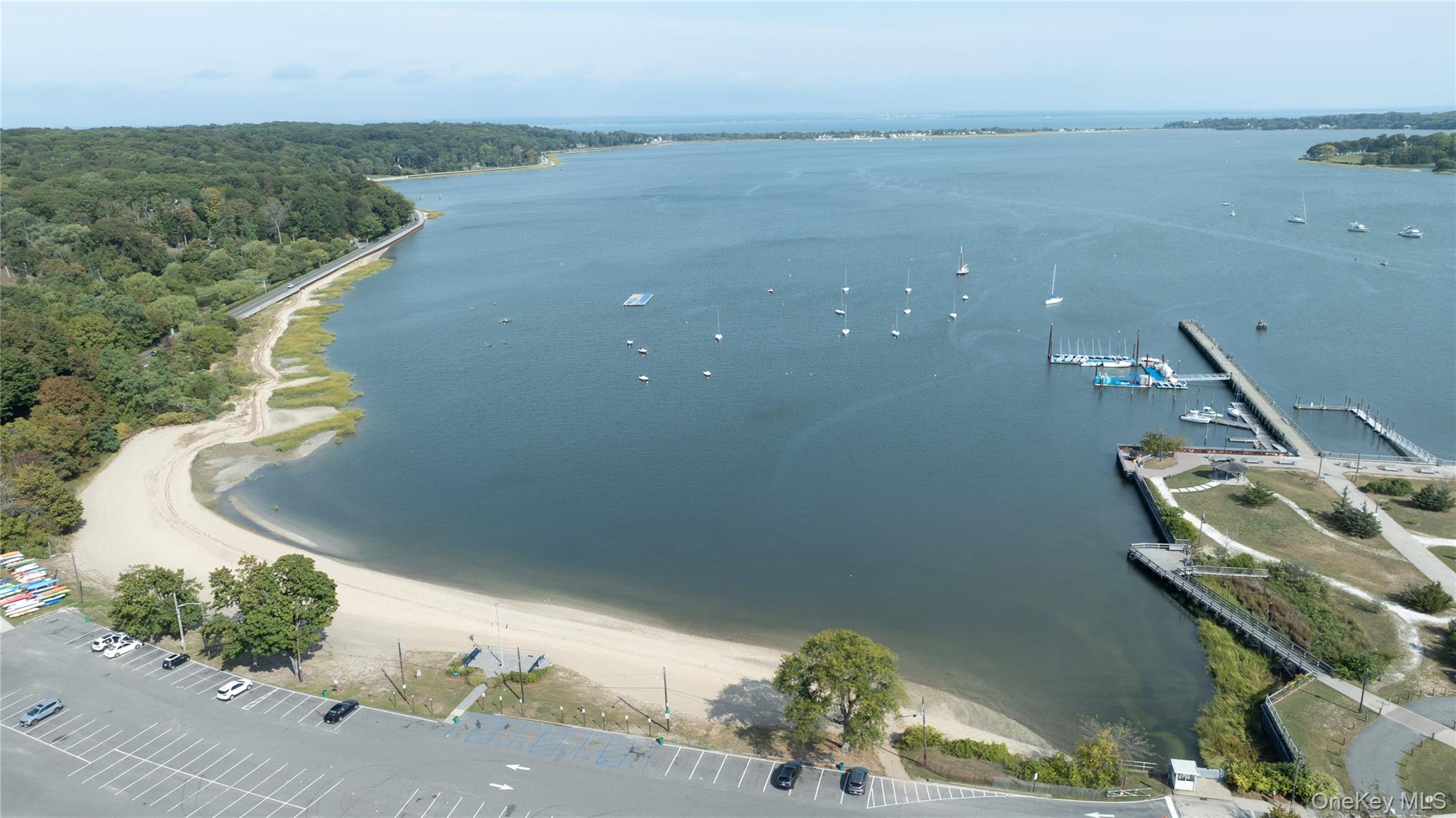 15 Bayside Avenue, Oyster Bay, NY 11771