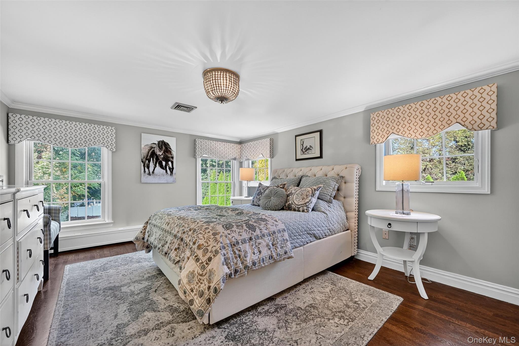 60 S Nauraushaun Road, Pearl River, NY 10965