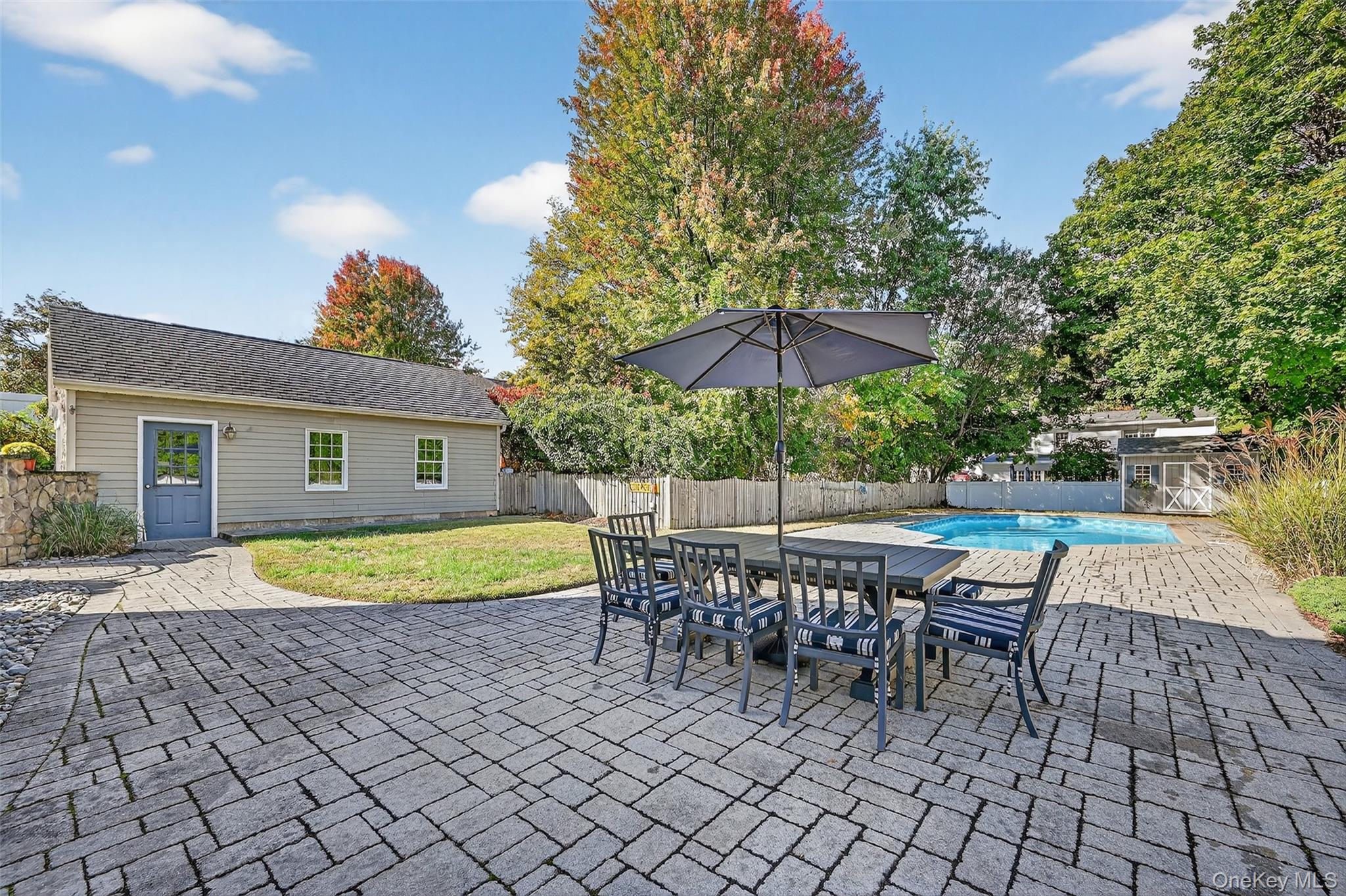 60 S Nauraushaun Road, Pearl River, NY 10965