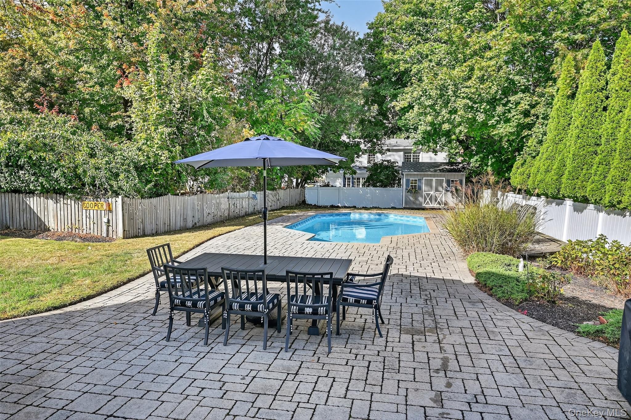 60 S Nauraushaun Road, Pearl River, NY 10965