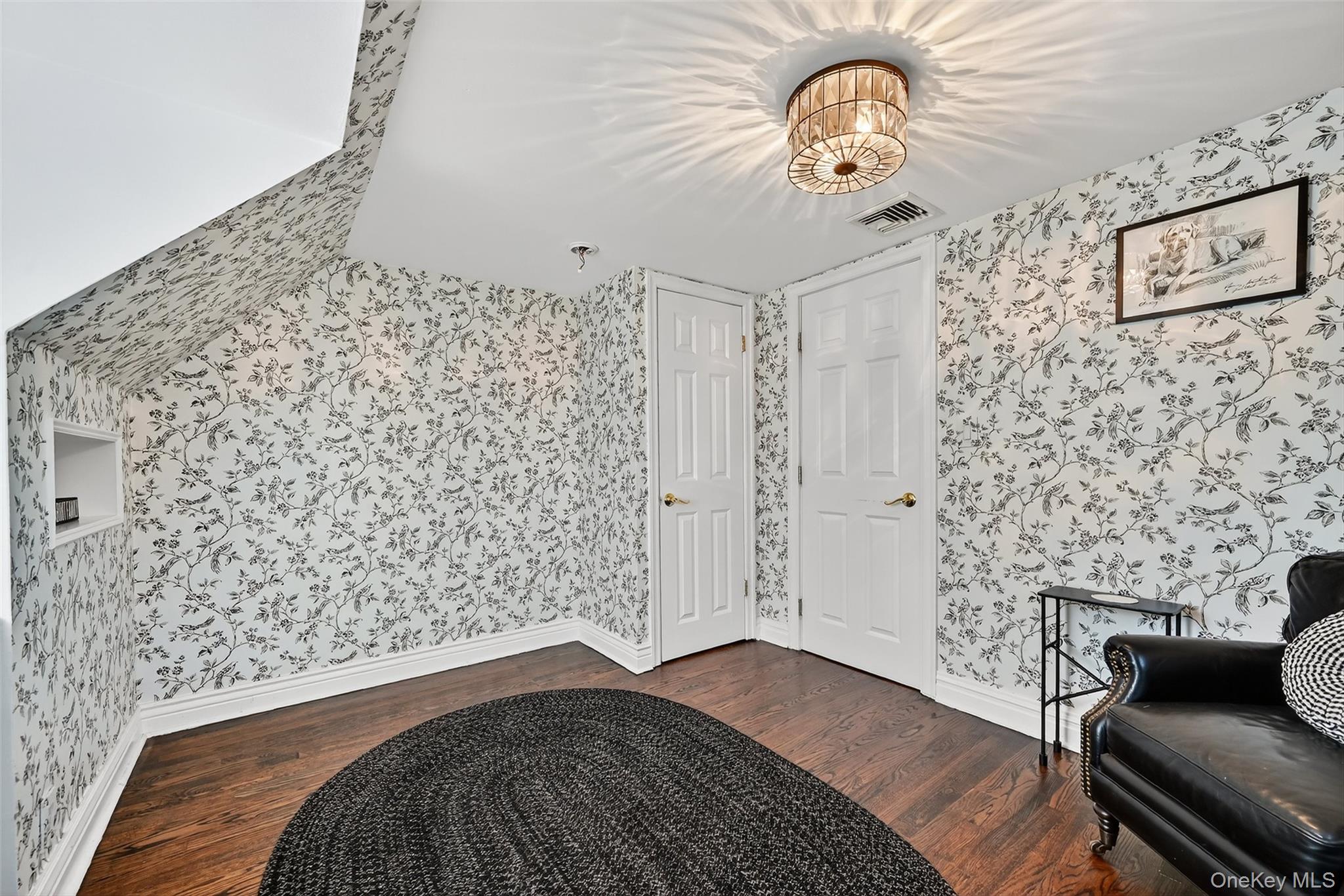 60 S Nauraushaun Road, Pearl River, NY 10965