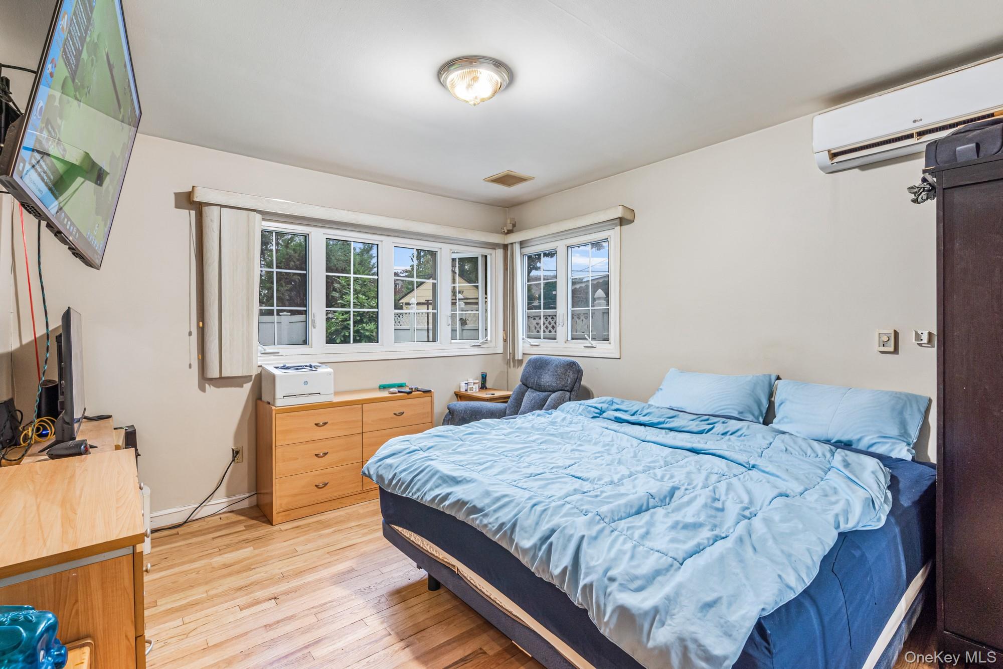 27-22 Bayside Lane, Flushing, NY 11358