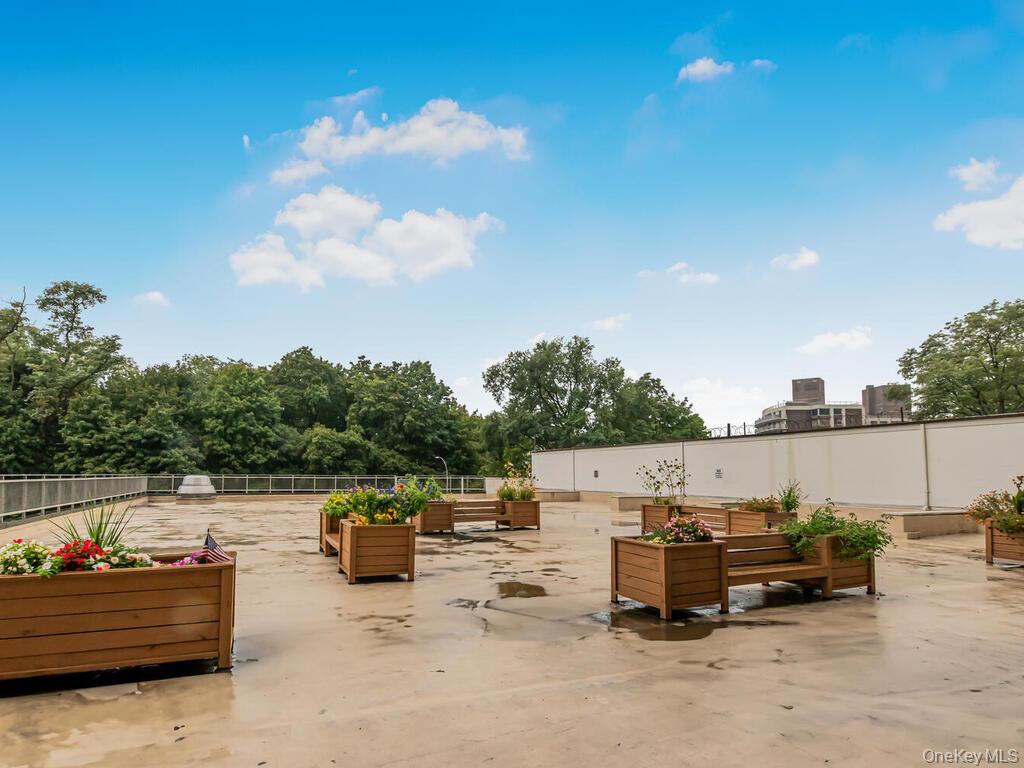 3671 Hudson Manor terrace # 14G, Bronx, NY 10463