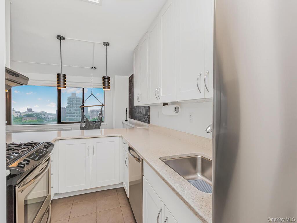 3671 Hudson Manor terrace # 14G, Bronx, NY 10463