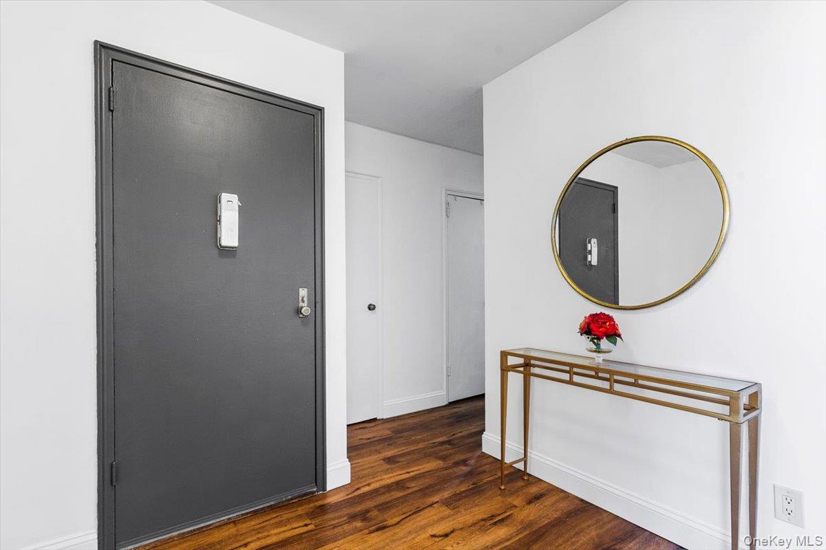 14 Soundview Avenue # #38, White Plains, NY 10606