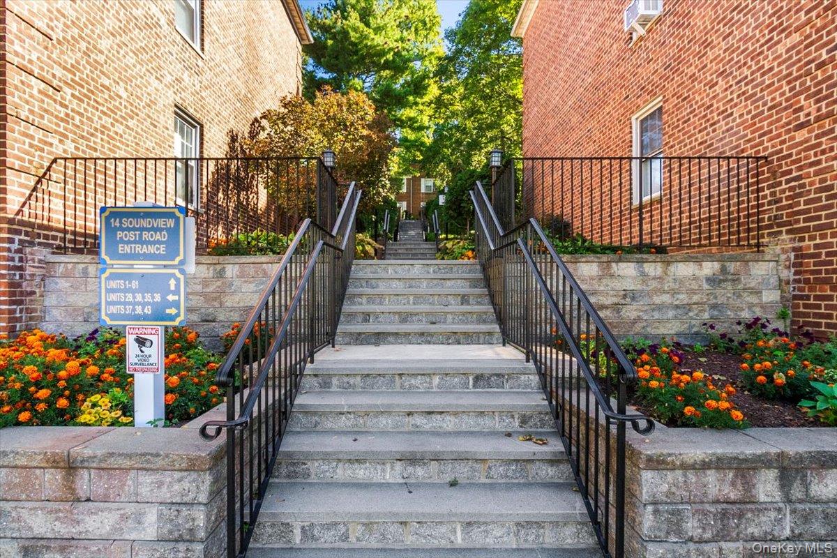 14 Soundview Avenue # #38, White Plains, NY 10606