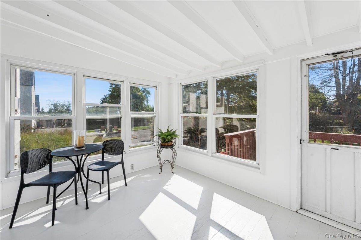 10 Oakland Avenue, Yonkers, NY 10710