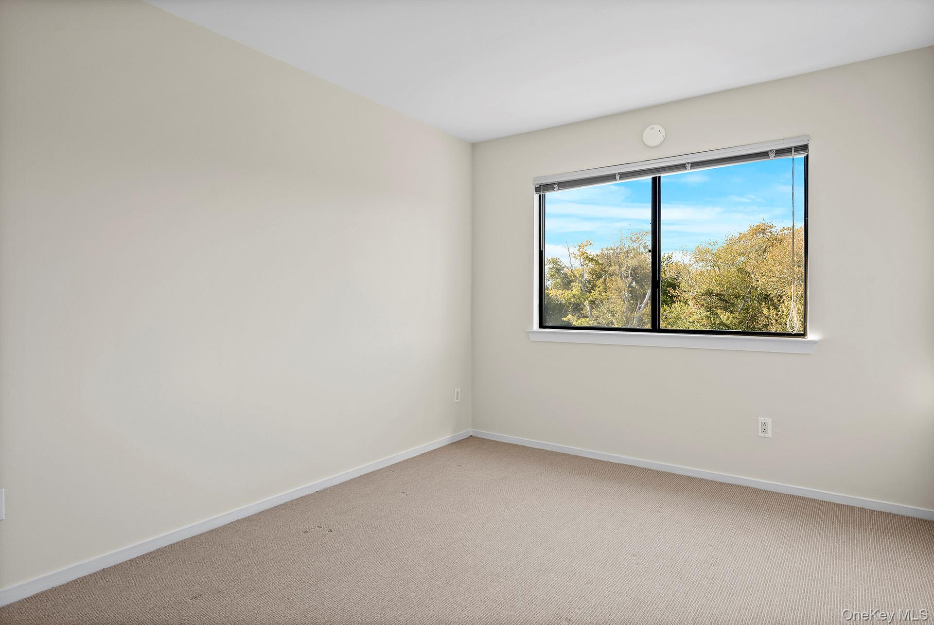 59 Watchogue Avenue Watchogue Avenue, East Moriches, NY 11940