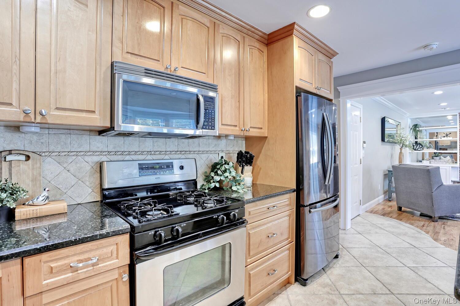 122 Birch Lane, New City, NY 10956