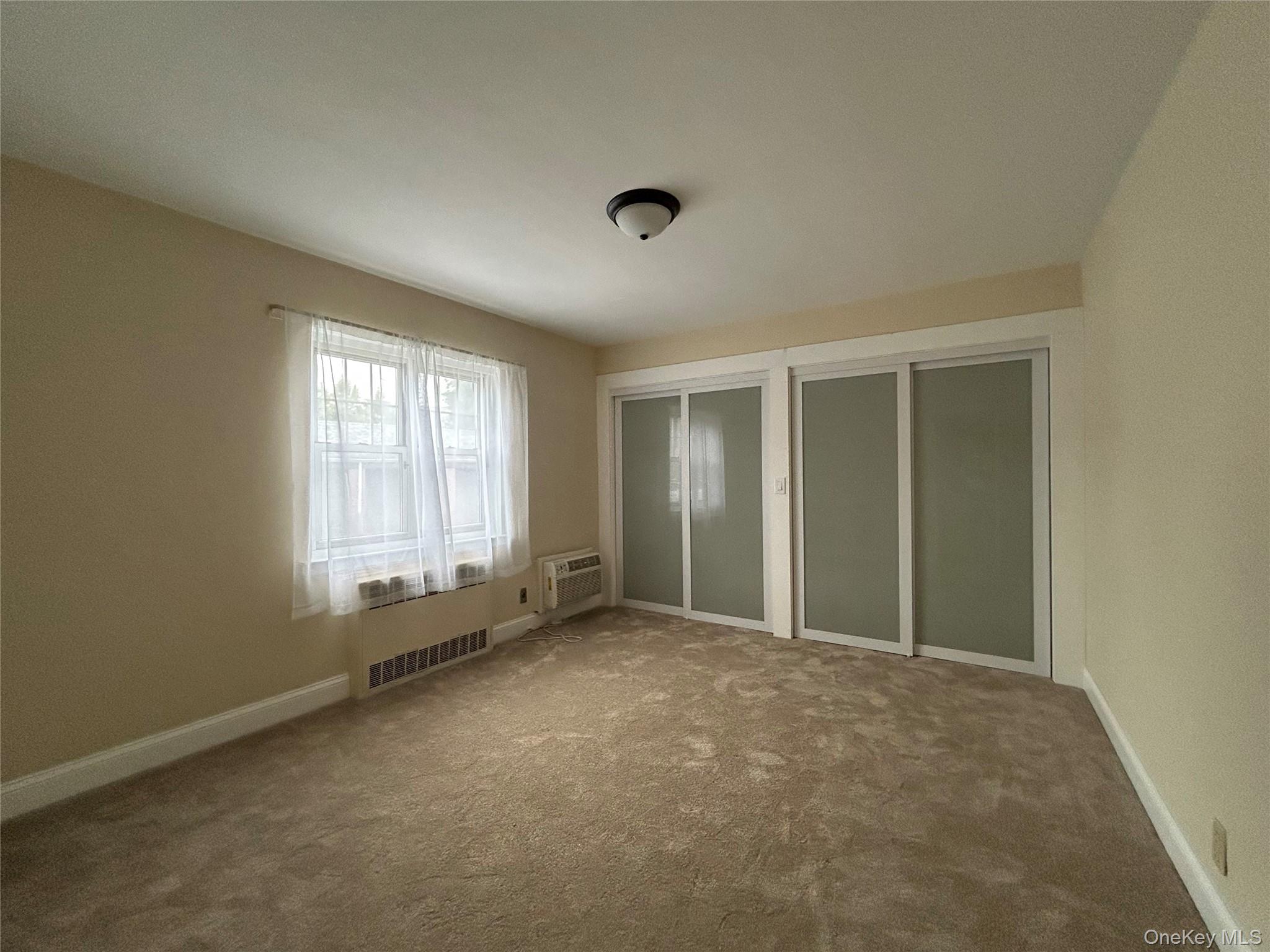 400 Merrick Road # 5A, Rockville Centre, NY 11570