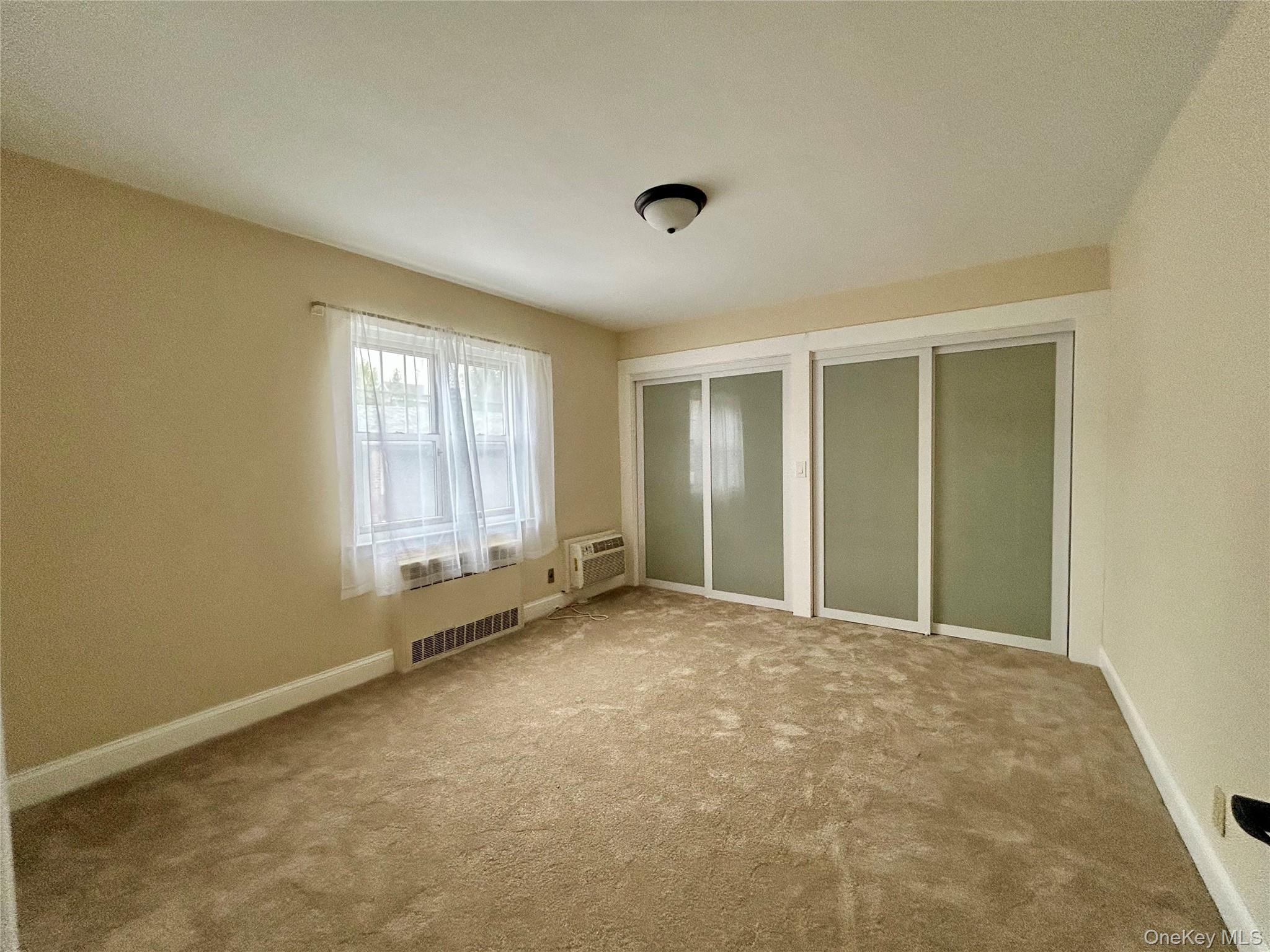 400 Merrick Road # 5A, Rockville Centre, NY 11570