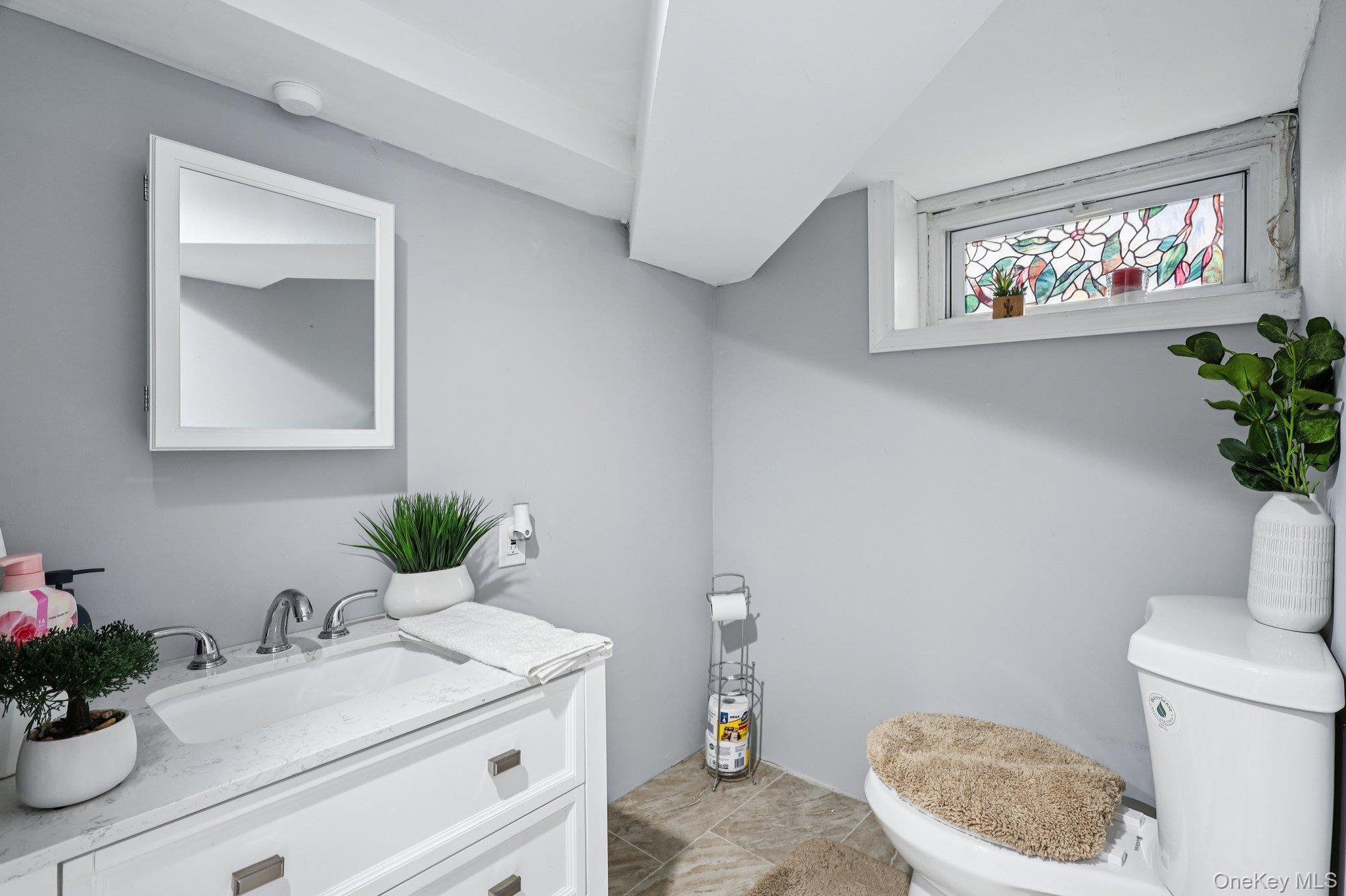 374 Miller Avenue, Freeport, NY 11520