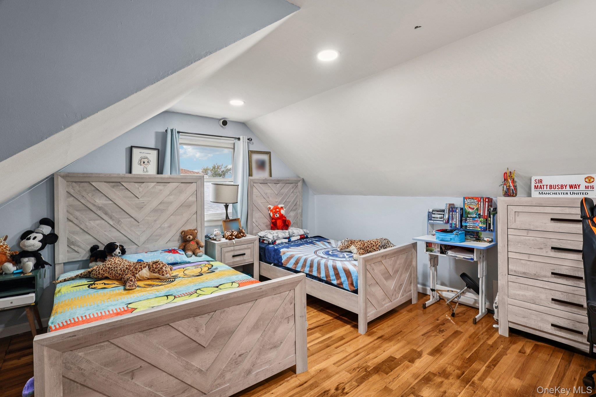 374 Miller Avenue, Freeport, NY 11520