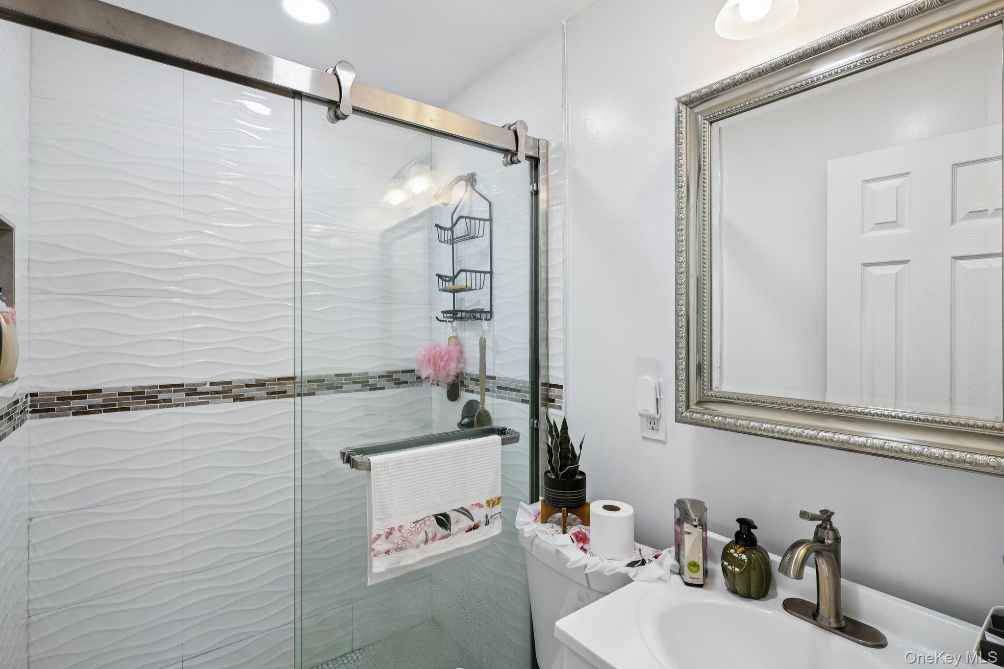 374 Miller Avenue, Freeport, NY 11520