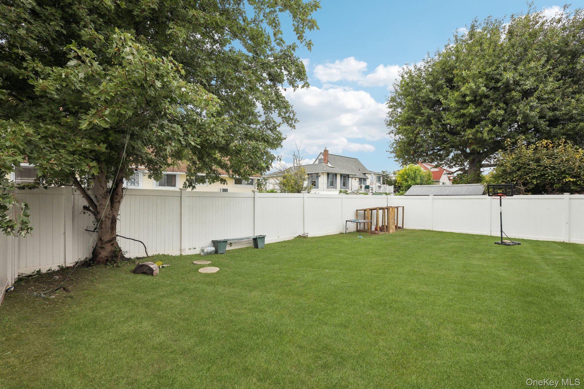 374 Miller Avenue, Freeport, NY 11520