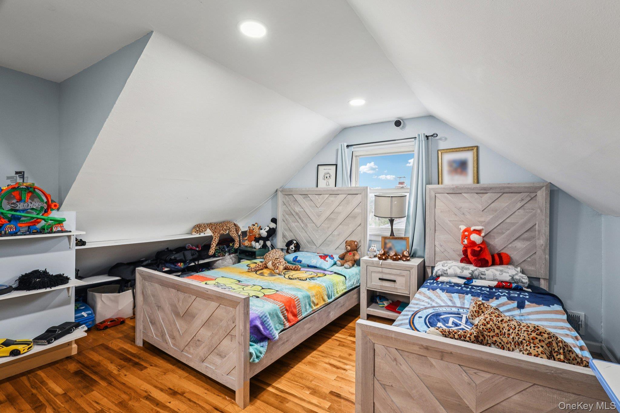 374 Miller Avenue, Freeport, NY 11520