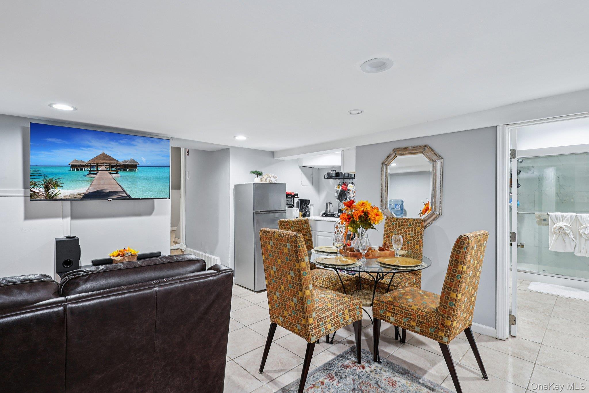 374 Miller Avenue, Freeport, NY 11520